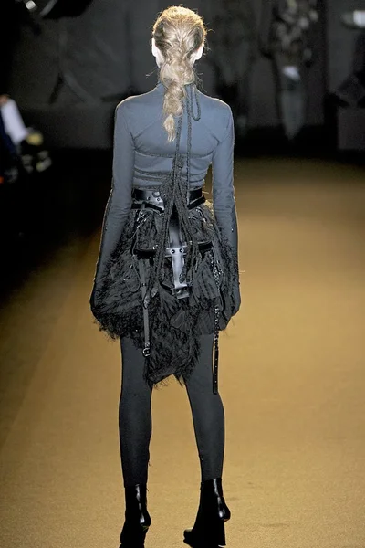 Look 20